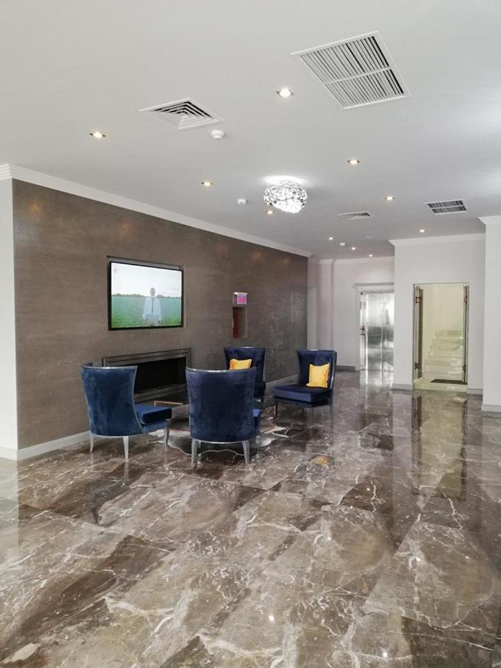 Royal Class Hotel Kaloşvar Dış mekan fotoğraf